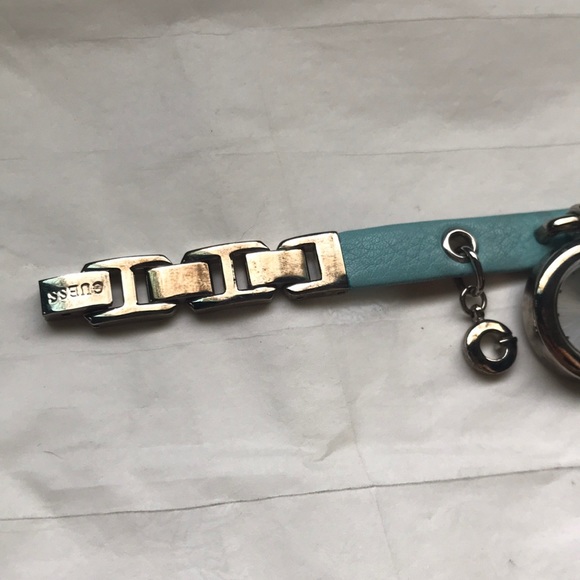 Guess leather & silver bracelet dangle watch - Picture 5 of 8